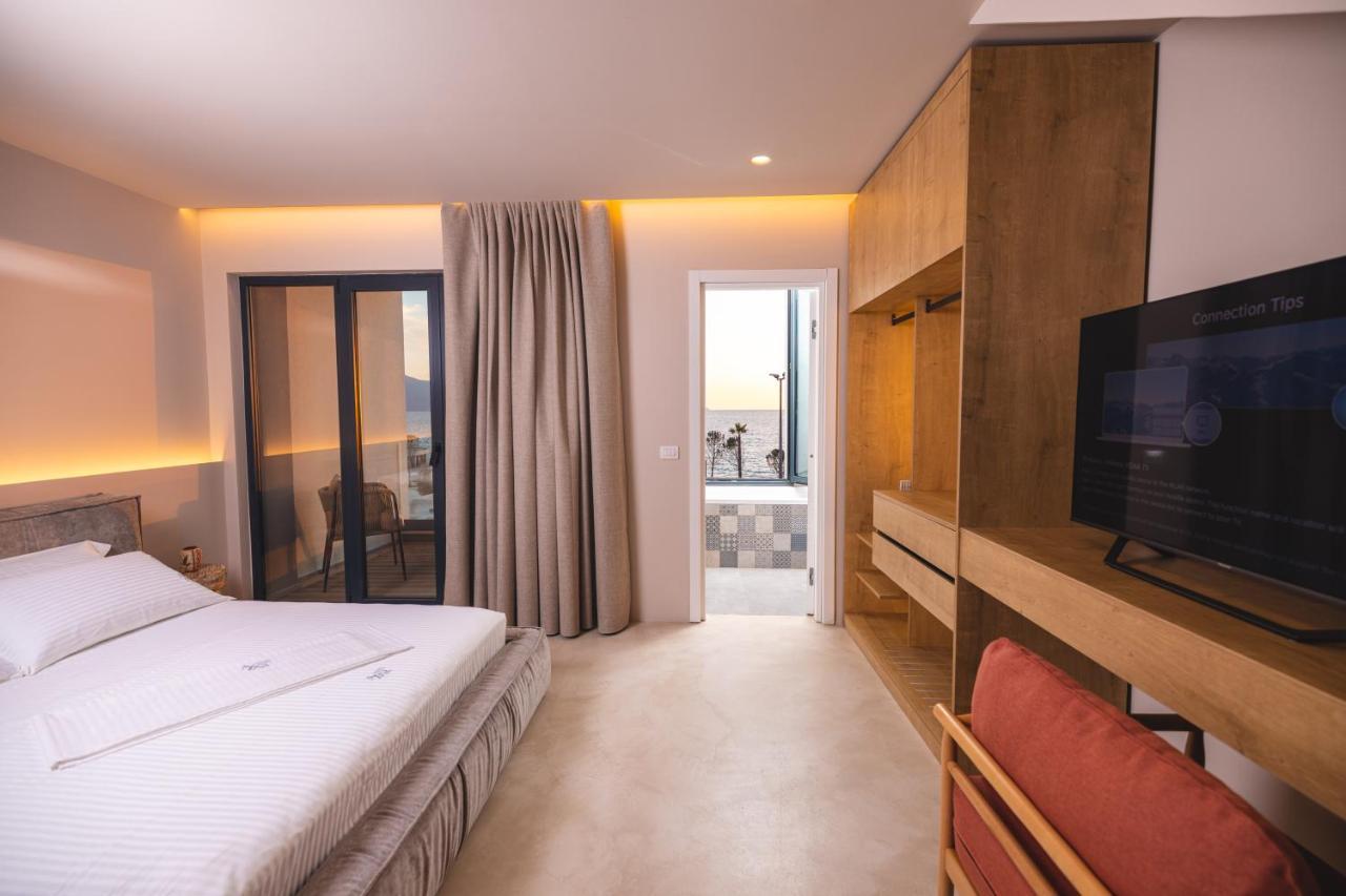 Azar Luxury Suites Vlorë Екстериор снимка