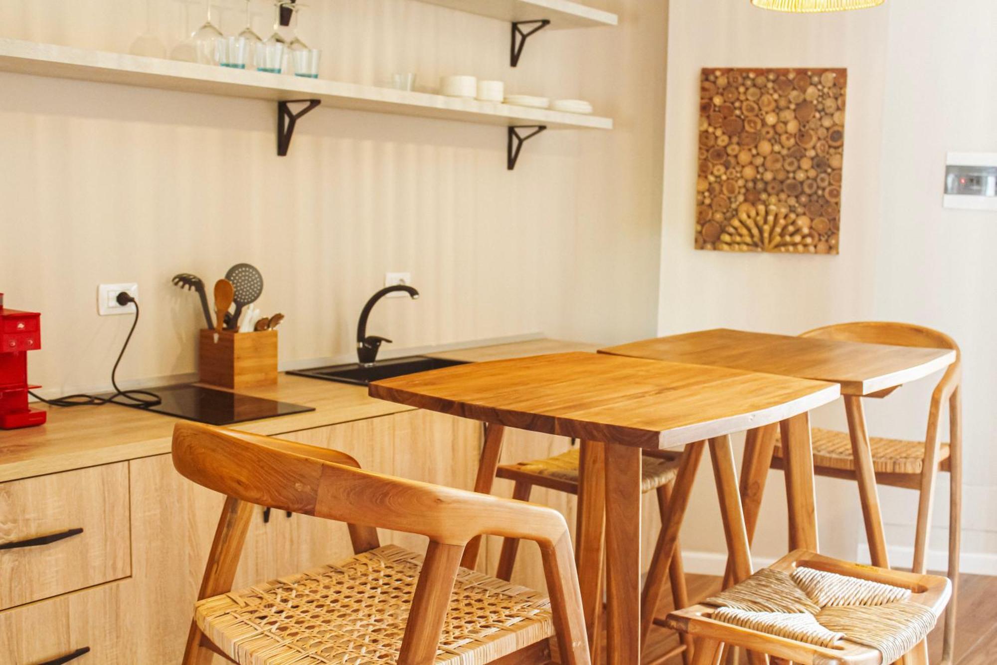 Azar Luxury Suites Vlorë Екстериор снимка